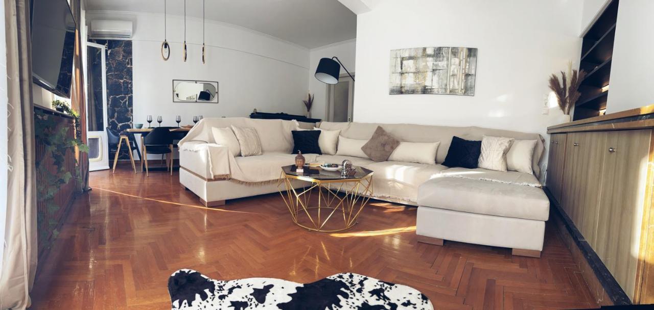 Seaside Apartment In Flisvos Marina Athén Kültér fotó