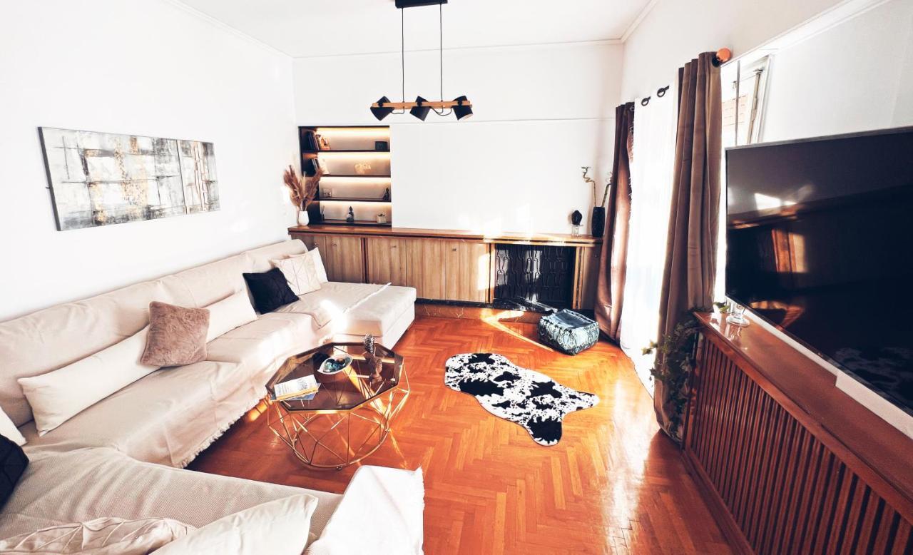 Seaside Apartment In Flisvos Marina Athén Kültér fotó